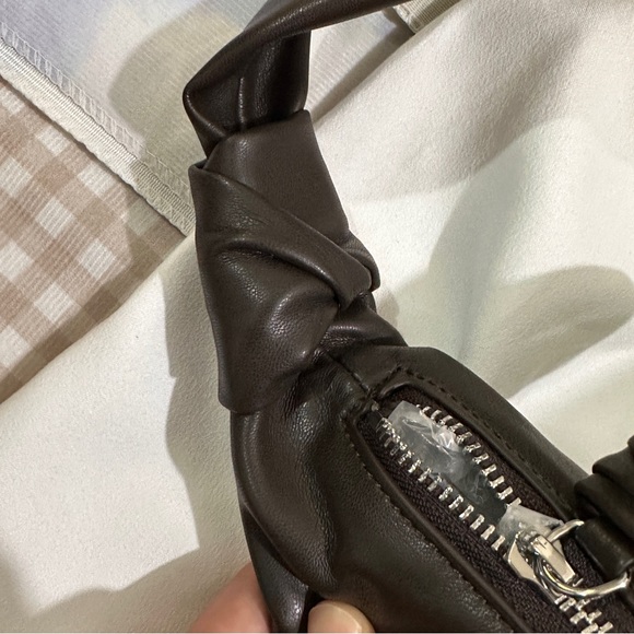 Emaire Brown Corner Bag - Picture 6 of 7